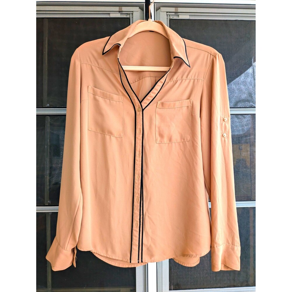 Express Women's S Beige Solid Collared Long Sleeve Button-Up Blouse